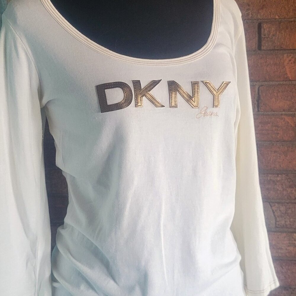 DKNY Logo 3/4 Sleeve T-Shirt - Size M